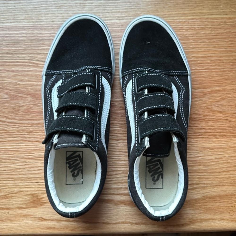 Vans black and white Velcro shoes